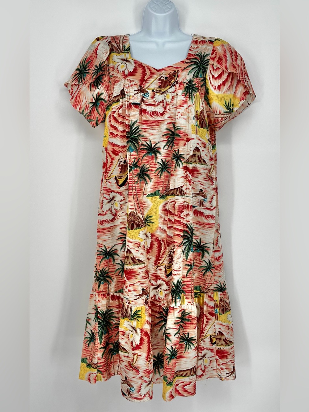 Vintage KY’S International Fashion Hawaiian Scenic Muumuu Dress L